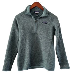 Patagonia women’s 1/4 Zip Better Heather green XS